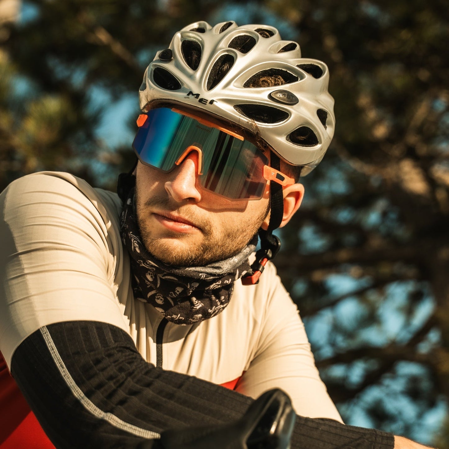 Lumo Premium Photochromic Cycling Sunglasses