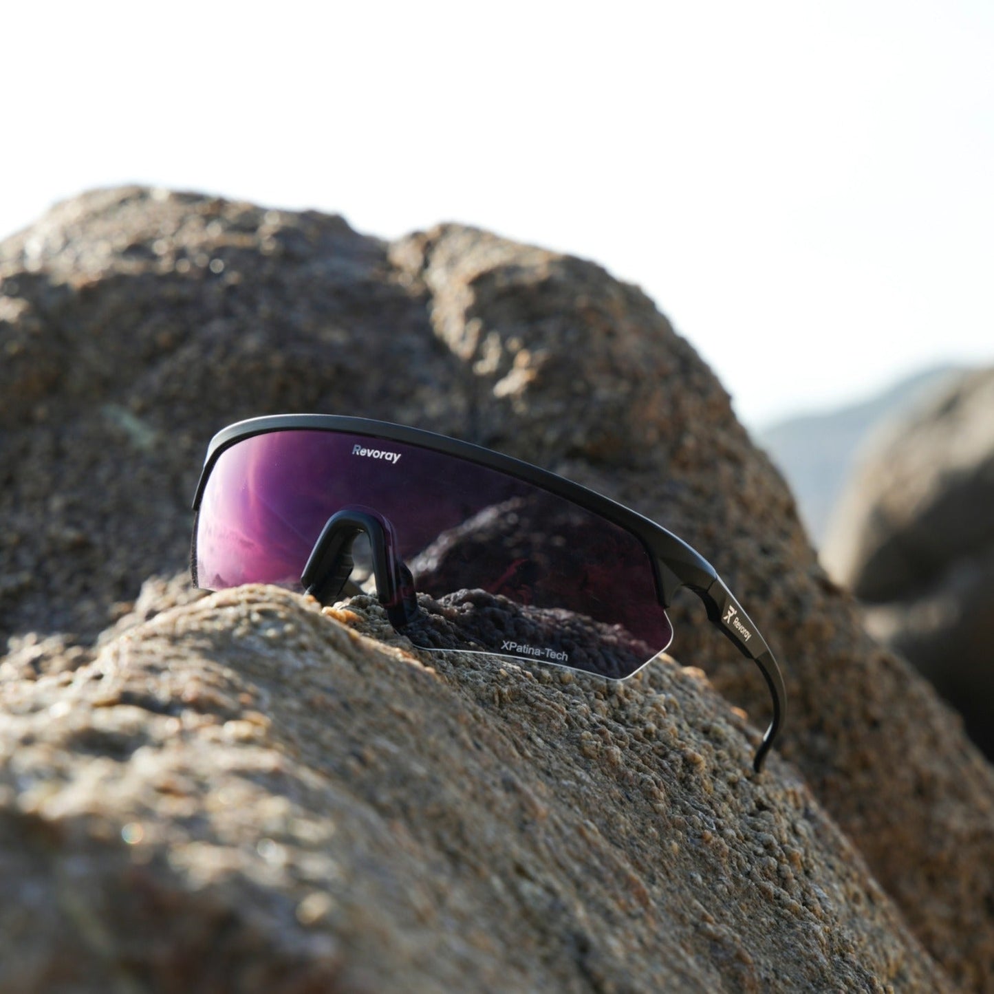 Brisk Y2 Photochromic Superlight Sport Sunglasses